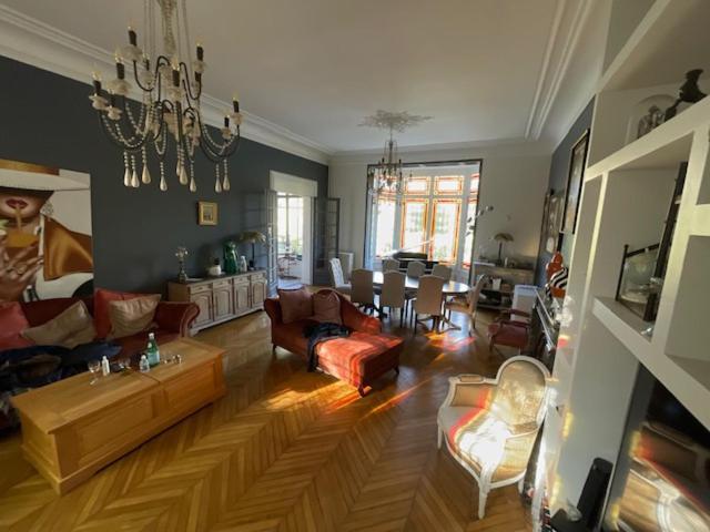 La Villa Des Sources มองติวิลิเยร์ ภายนอก รูปภาพ